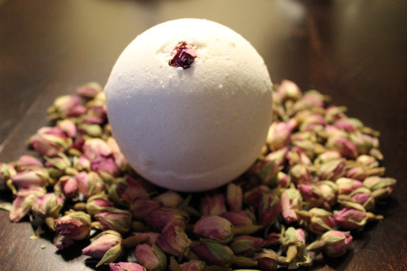 Natural & Organic Bath Bomb Goats Milk and Honey - organicesthetiques